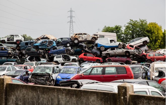 Important Factors to Consider When Selling Your Junk Car