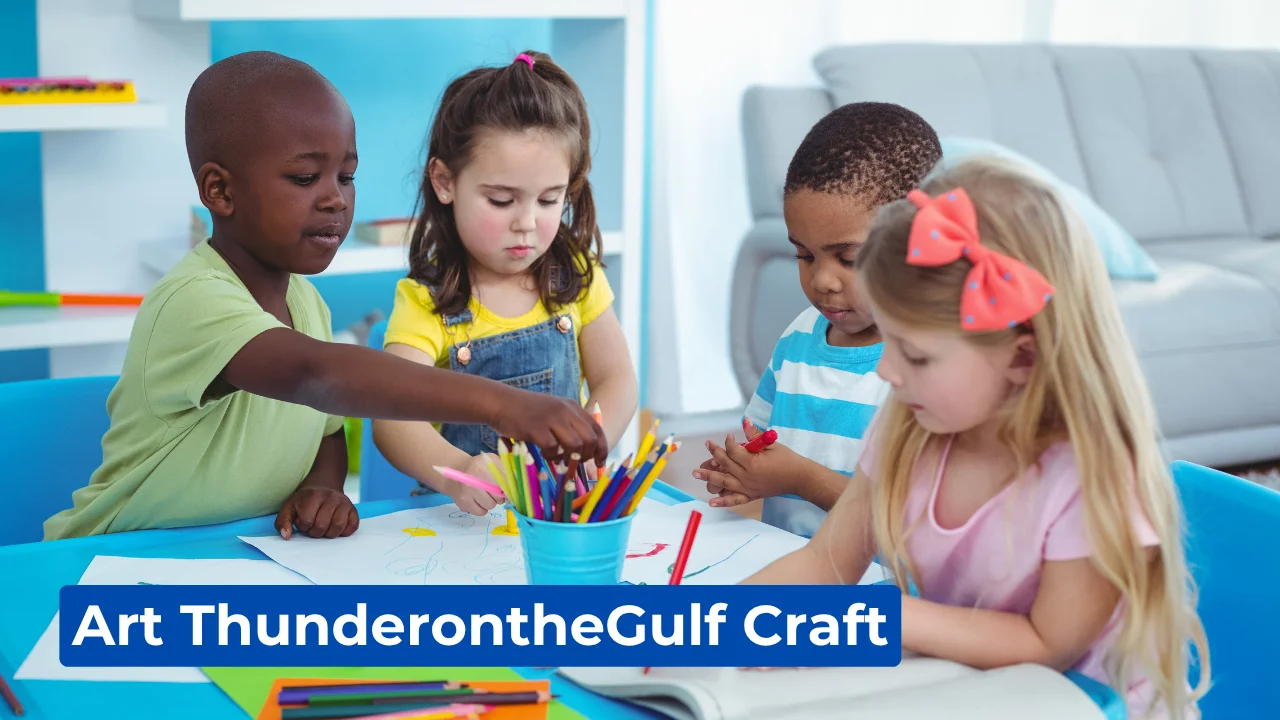 Art ThunderontheGulf Craft: Powerboat Racing Meets Creative Marine Design