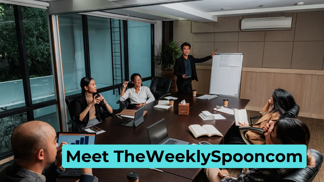 Meet TheWeeklySpooncom